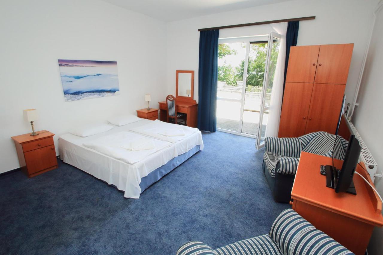Aquilo Hotel Panorama Tihany Εξωτερικό φωτογραφία