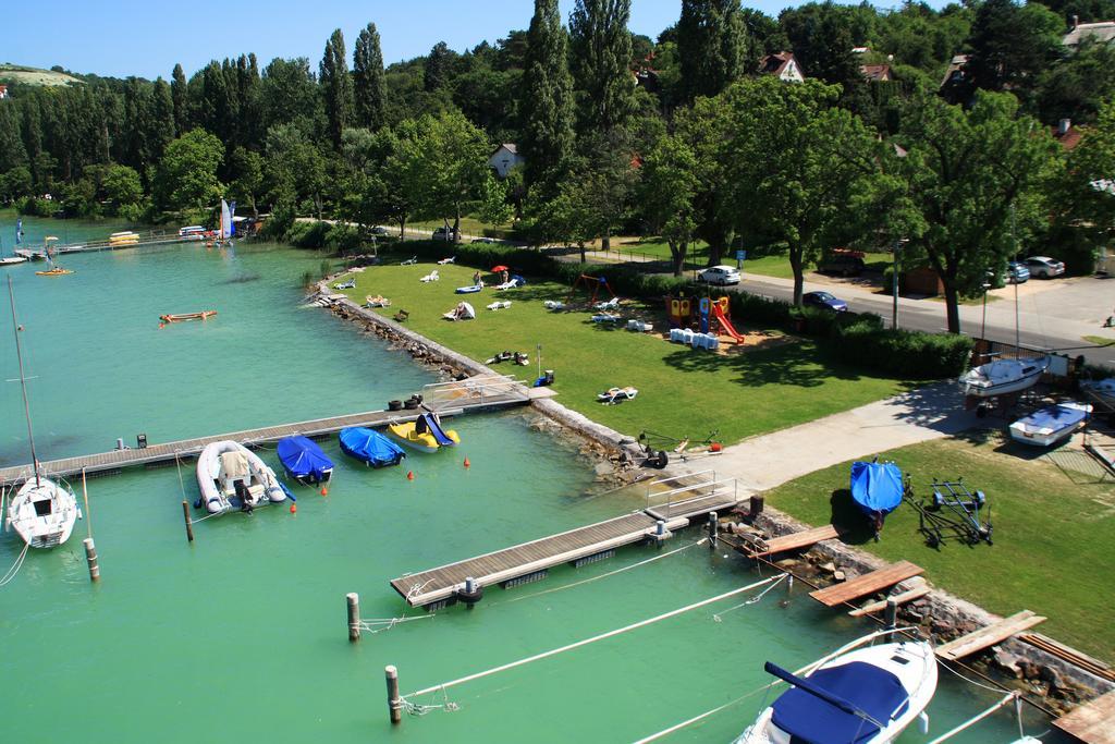 Aquilo Hotel Panorama Tihany Εξωτερικό φωτογραφία