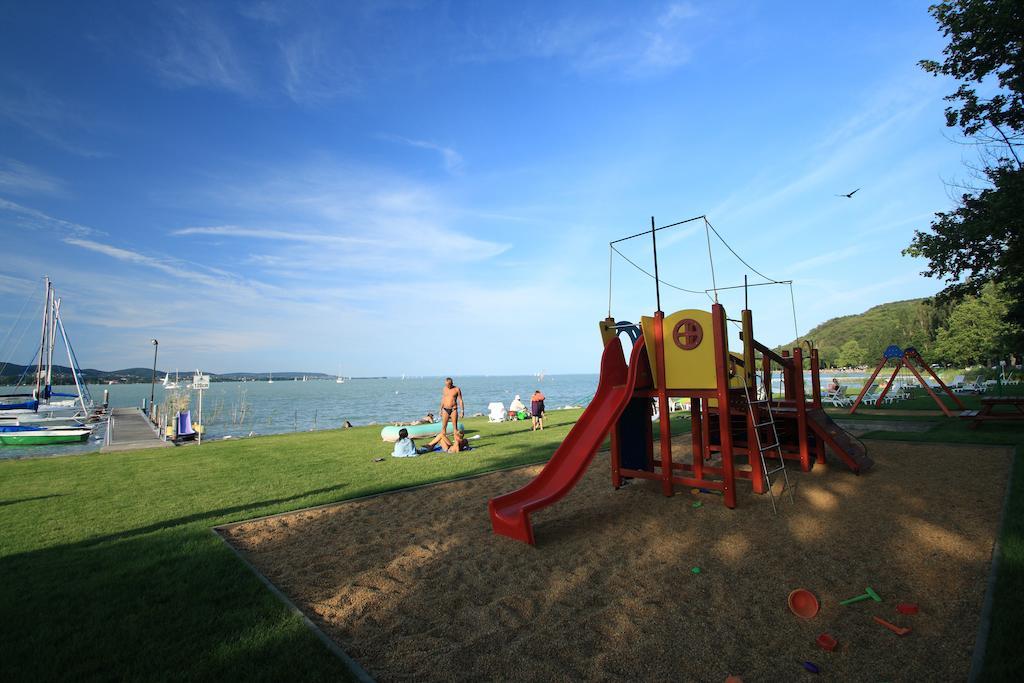 Aquilo Hotel Panorama Tihany Εξωτερικό φωτογραφία